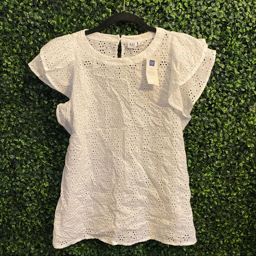 Eyelet GAP Top
